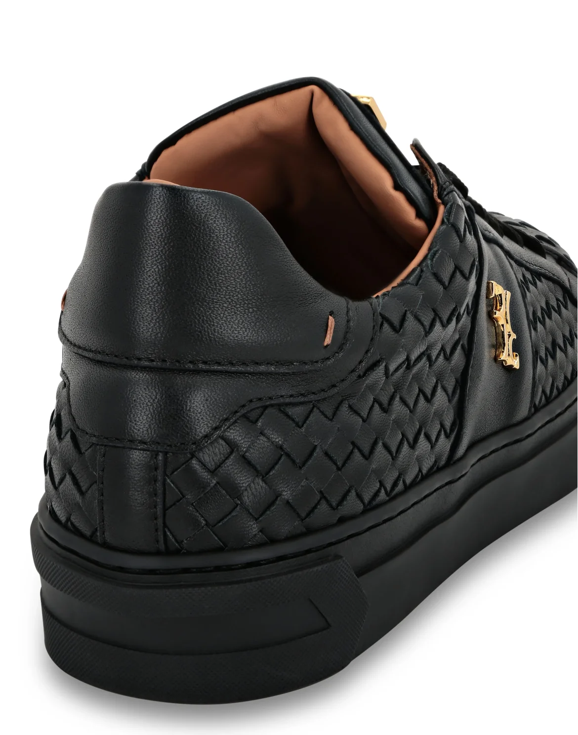 Nappa Lo-Top Sneakers, цвет: Черный