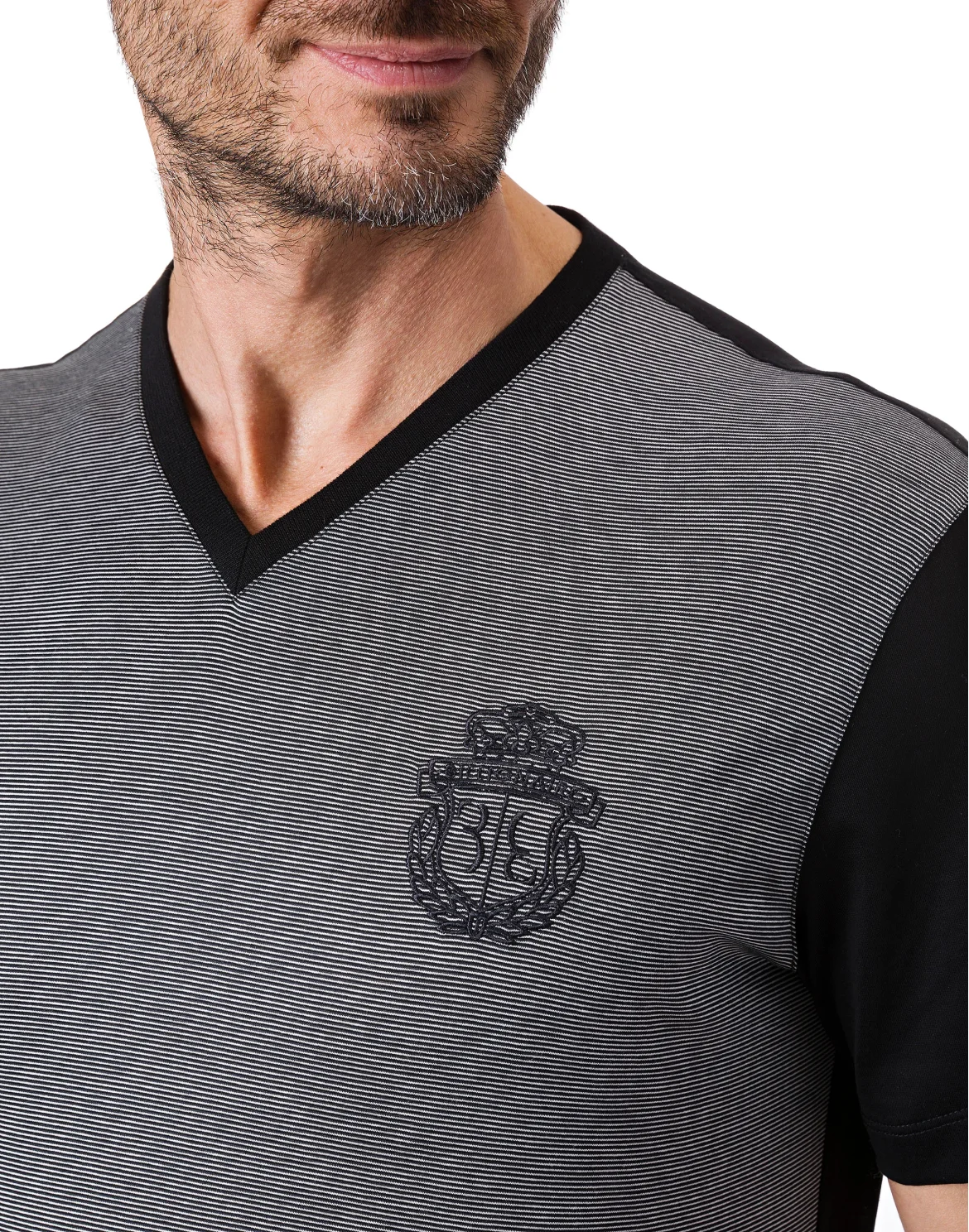 T-shirt V-Neck SS "Harès, цвет: Черный