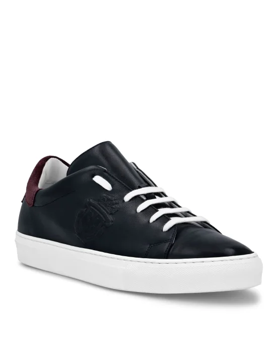 Leather Lo-Top Sneakers Crest