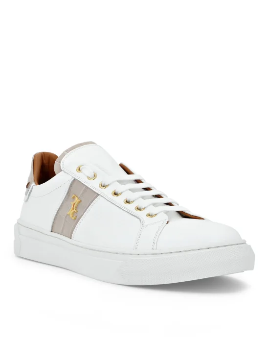 Lo-Top Sneakers