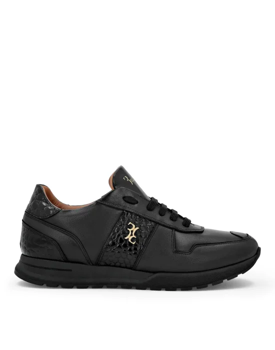 Lo-Top Sneakers
