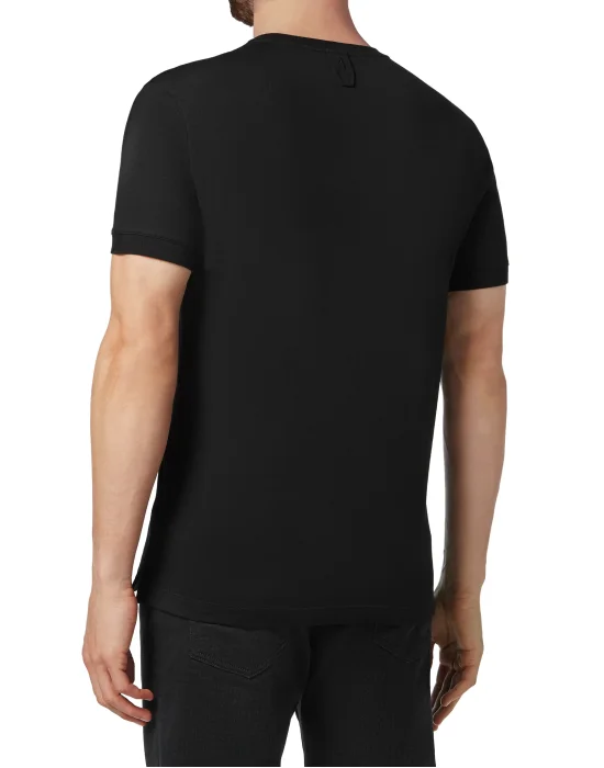 T-shirt V-Neck SS Lion